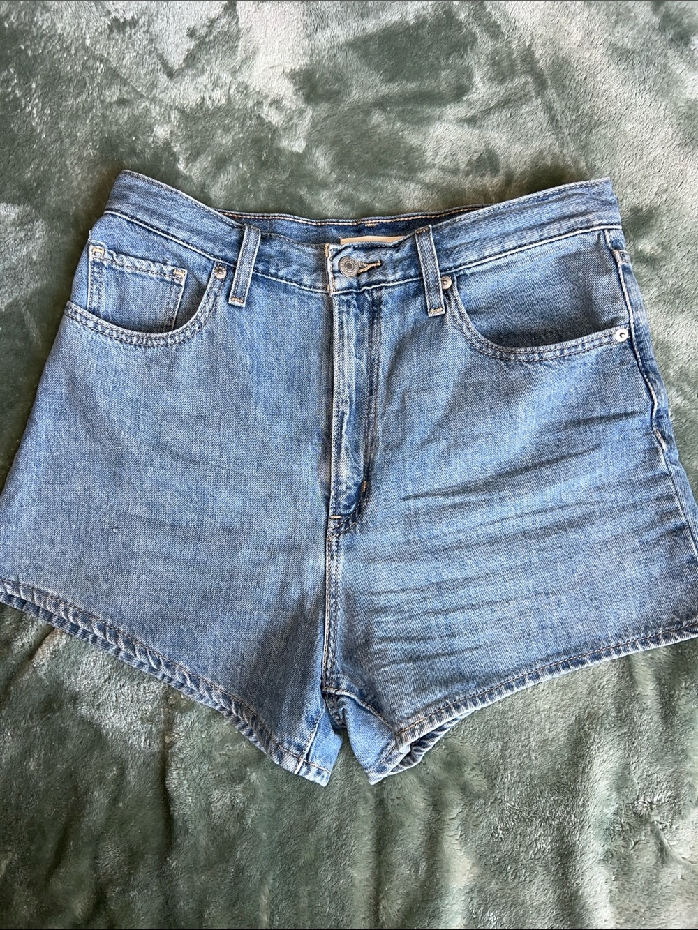 Levi’s High waist blue jean shorts